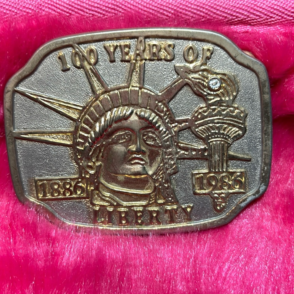 Statue of Liberty Belt Buckle 100 Years of Liberty 1886 - 1986 Vintage
